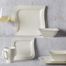 Chelsea's 16-piece dinner set