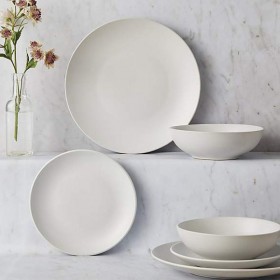 12 sets of natural tableware