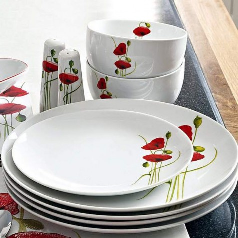 12 dinner sets with poppy design